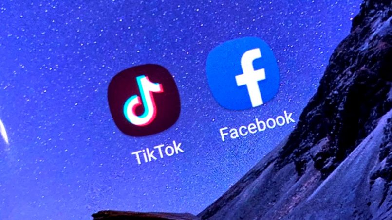 Most Popular social media TIK-TOK Vs facebook